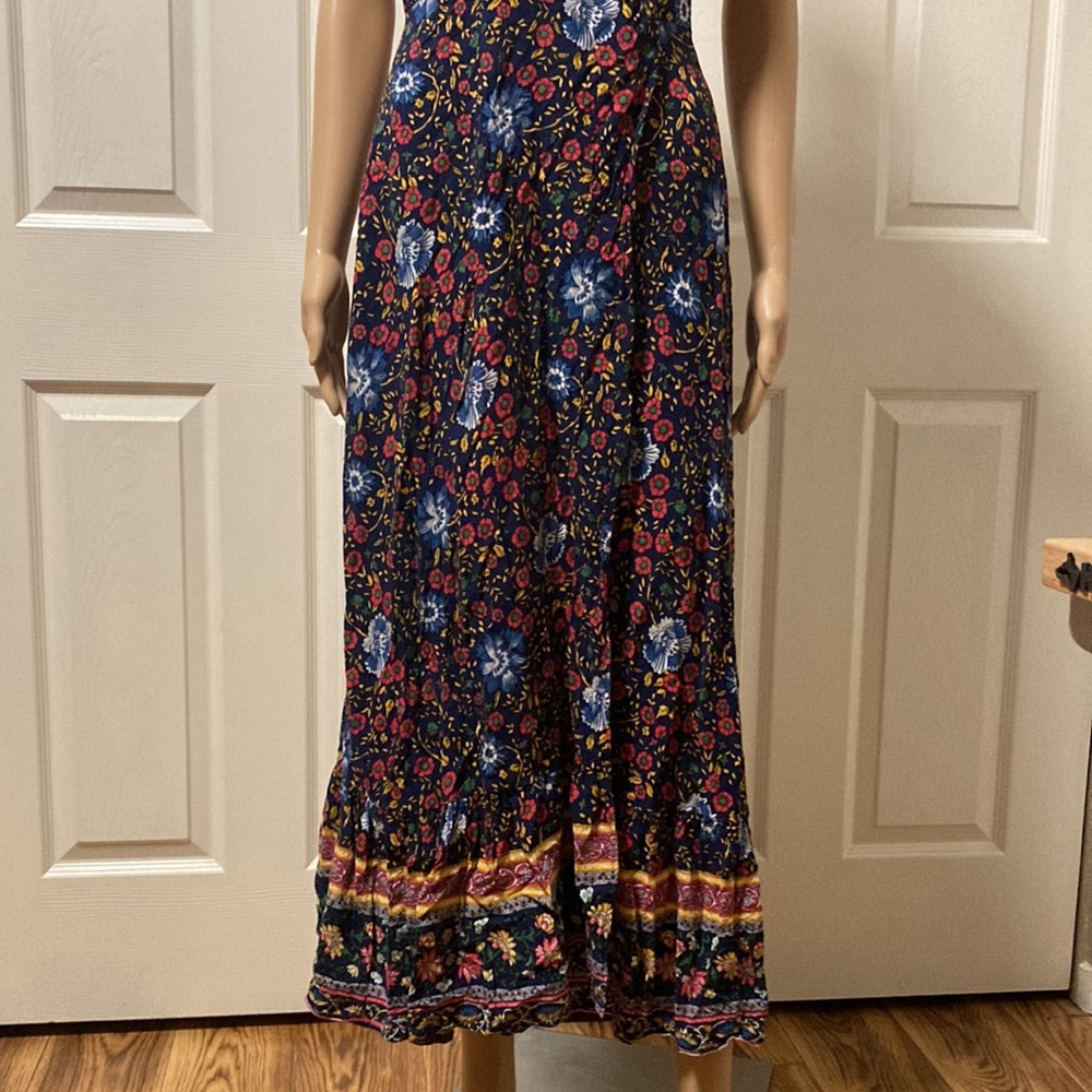 Zesica M Maxi Dress - Picture 2 of 5